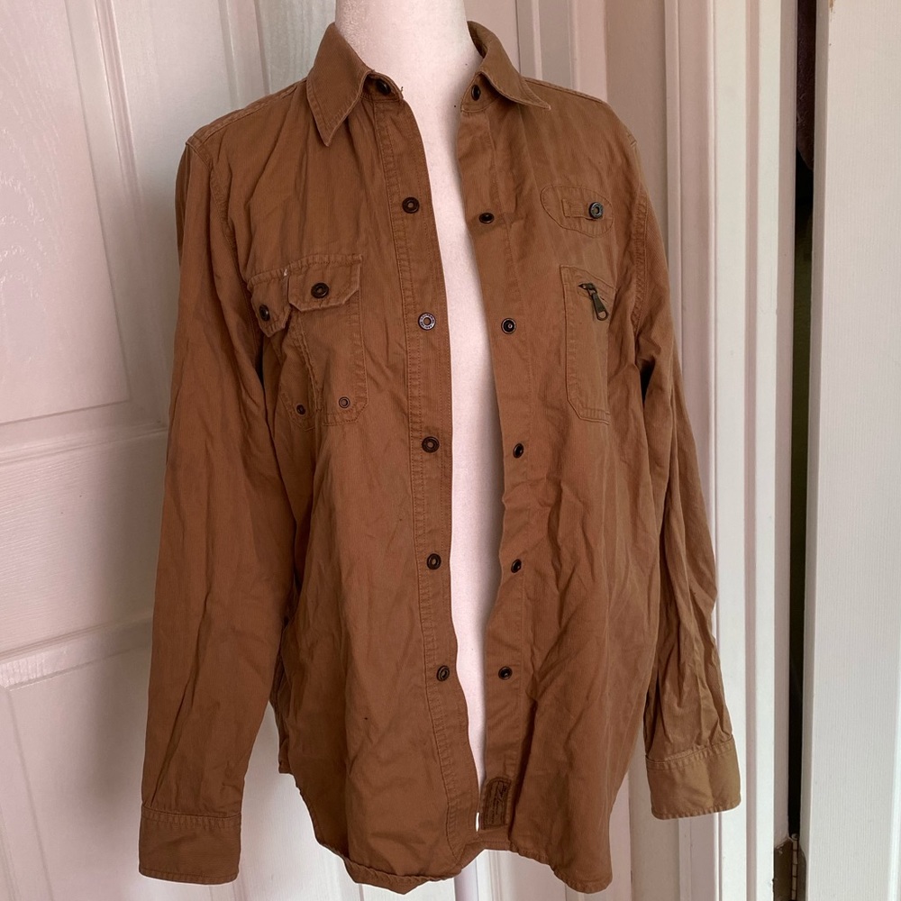 utility button down
